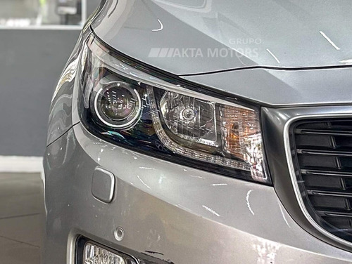 Kia Carnival 3.3 EX V6 24V GASOLINA 4P AUTOMATICO