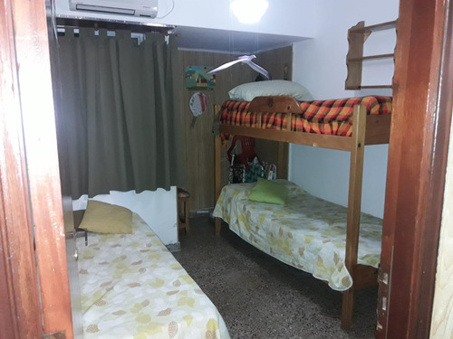 Departamento En Venta - 2 Dormitorios 1 Baño - Cochera - 47mts2 - Mar De Ajó