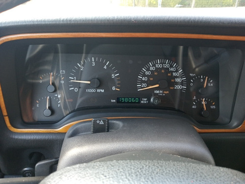 Imagem 11 de 15 de Jeep Cherokee Cherokee Sport 4.0