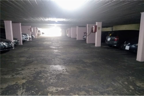 Imagen 4 de 7 de Venta Cochera Barrio De Once Oportunidad