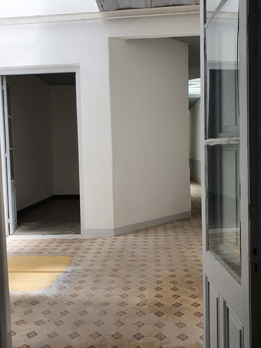 Casa 5 Ambientes 2 Baños, Ideal Empresa, Estudio, Instituto