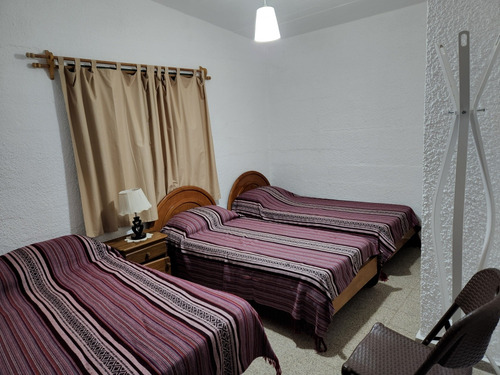 Solar 1675 M2, Con 2 Casas, Parque 1000 M2, Todo En 1 Padron