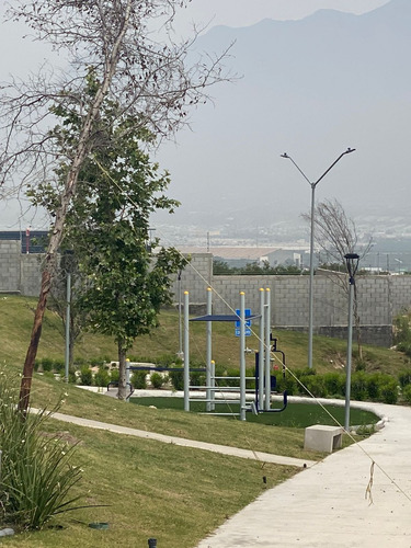 Terreno En Venta En Solana Privada Residencial, Garcia, N.l. Zona Cumbres