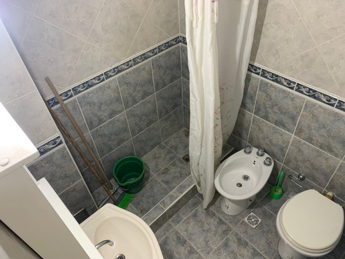Venta 2 Ambientes Planta Baja Frente Al Mar En La Lucila Del Mar