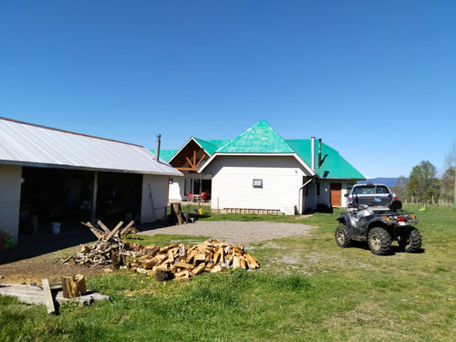 Parcela Con Casa, 4 Dorm Y 4 Baños, Huellanto, Gorbea