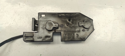 Socket Portafoco Calavera Tsuru 3 1995/2017 Tras Copiloto (Usado)