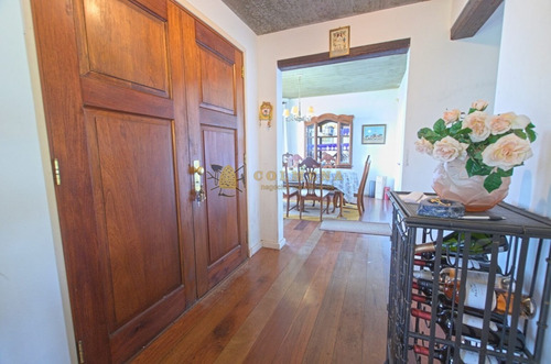 Casa En Alquiler De 4 Dormitorios, Piscina Y Barbacoa En San Rafael.- Ref: 3875