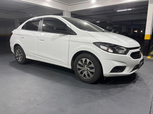 Chevrolet Onix Plus Joy Black