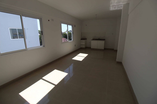 Imagen 5 de 13 de ¡ Oportunidad ! Deptos 2 Amb Al Frente - Con Balcon - En Pozo - Financiacion!!!!
