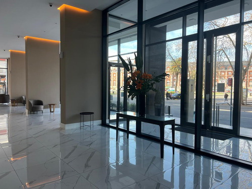 Venta 2 Ambientes Con Vista Panoramica Y Cochera - Edificio Noveccento - Plaza Colon Mar Del Plata