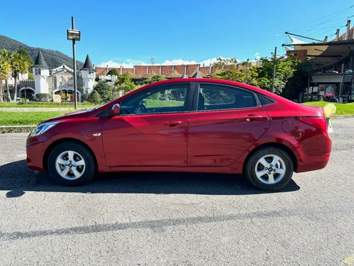 Hyundai Accent NB ADVANCE