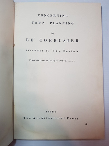 Antiguo Libro Concerning Town Planning. 53848