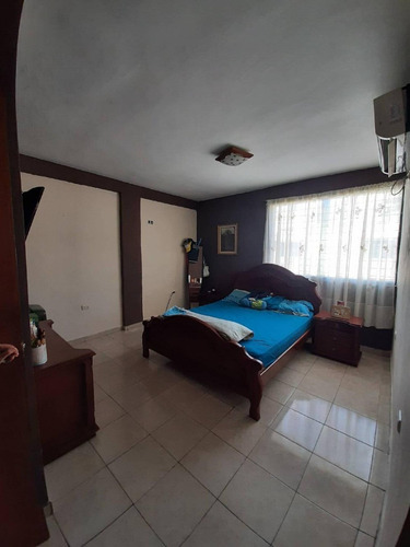 Imagen 5 de 14 de Townhouse En Venta En Villa Nueva 127mts Alexandra Ramírez 04147041922