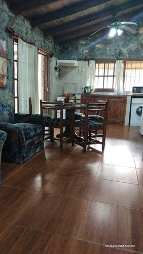 Imagen 23 de 23 de Casa En Piriapolis,playa Grande Con Piscina Leer