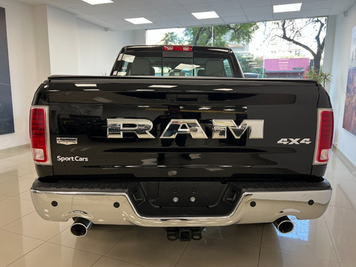 Imagen 6 de 14 de Ram 1500 Laramie V8 4x4 At8 0km Stock Sport Cars