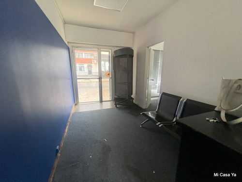 Oportunidad Alquiler Local Comercial Multiples Rubros Excelente Zona Y Visibilidad En La Blanqueada