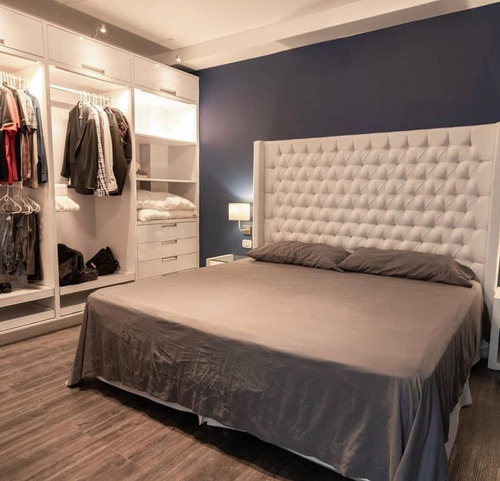 Se Alquila Apartamento Urbanizacion Loma Linda 81m2
