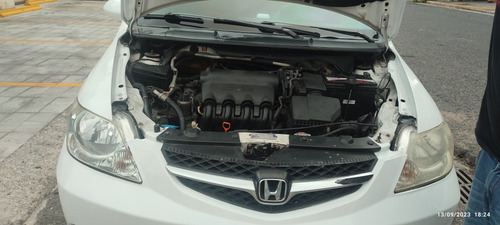 Imagen 4 de 15 de Honda Fit Arias Japonesa