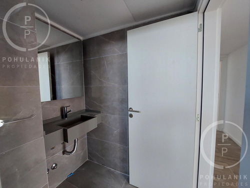 Venta 4 Ambientes Con Patio, Balcón Con Parrilla, Dependencia Y Cochera, Belgrano.