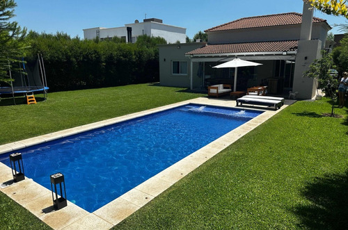 Venta Casa 3 Dormitorios Santa Juana Con Cochera