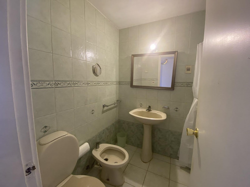 Venta De Penthouse, 3 Dormitorios, 2 Baños, Cocina Definida, Amplia Terraza Y Garage!
