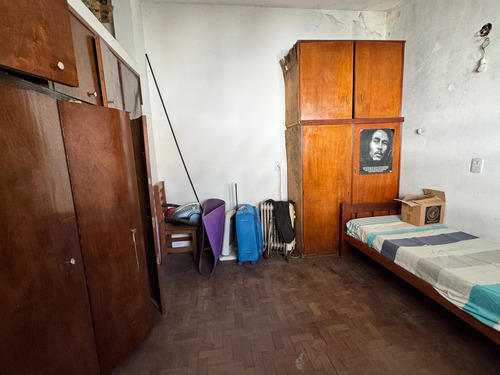 French Al 7600 - Venta De Casa 4 Dormitorios En Fisherton