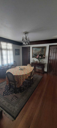 Casa En Venta En Excelente Ubicación (74563)
