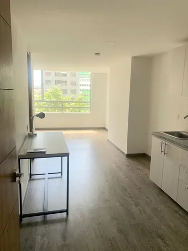 Apartamento En Venta En Centro. Cod V12031