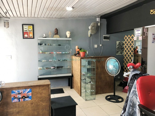 Imagen 3 de 9 de Colonia Del Sacramento - Local Comercial Céntrico