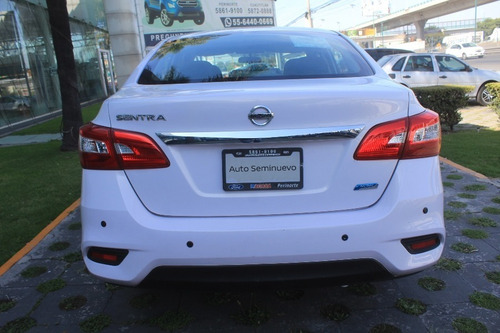 Imagen 9 de 15 de Nbissan Sentra Advance Aut Blanco 2017
