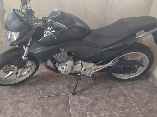 Imagem 1 de 7 de Moto Cb 300r