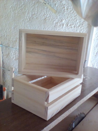 ideal para decoración,escaparates Medida 50x30x25 1,5 grosor Caja madera blanca decapada  vintage 