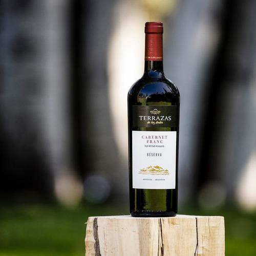 Imagen 2 de 6 de Vino Terrazas De Los Andes Reserva Cab. Franc 6u X 750ml