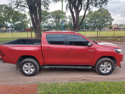 Toyota Hilux 2.8 Cd Srv 177cv 4x2 2017