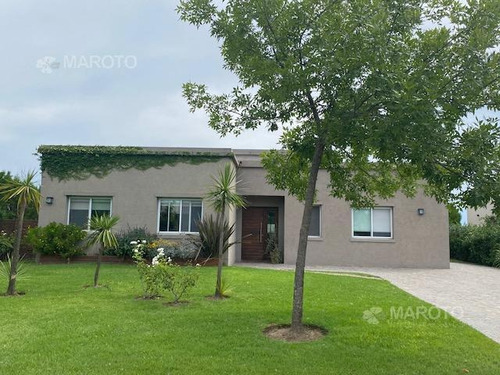 Imagen 30 de 30 de Casa En Venta En El Canton - Maroto Propiedades-