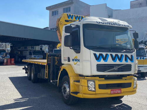 Imagem 5 de 7 de Volvo Vm 260 6x2