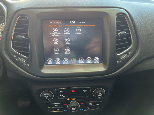 Jeep Compass 2.0 16V FLEX LONGITUDE AUTOMÁTICO