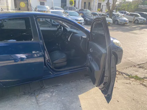 Nissan Versa 1.6 Advance