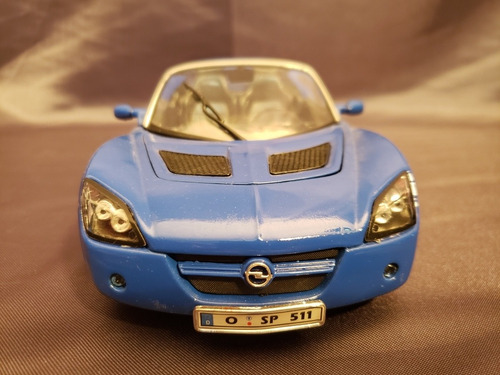 Opel Speedster Escala 1/18 Welly (Usado)