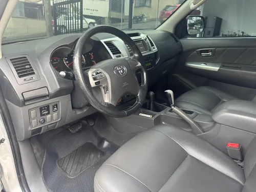 Toyota Hilux 3.0 Srv