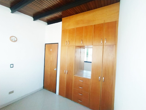 Imagen 8 de 11 de Acogedor Apartamento Urb. Terrazas Del Este, 75mts2