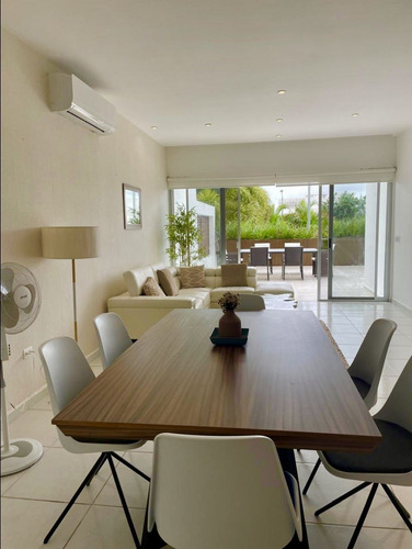 Departamento En Venta En Soho Elite Condos, Cancún.