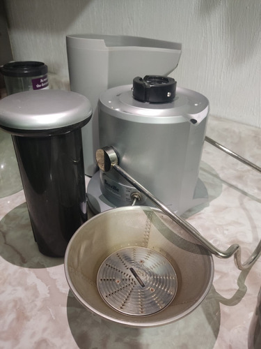 Extractor De Jugos Breville (Usado)