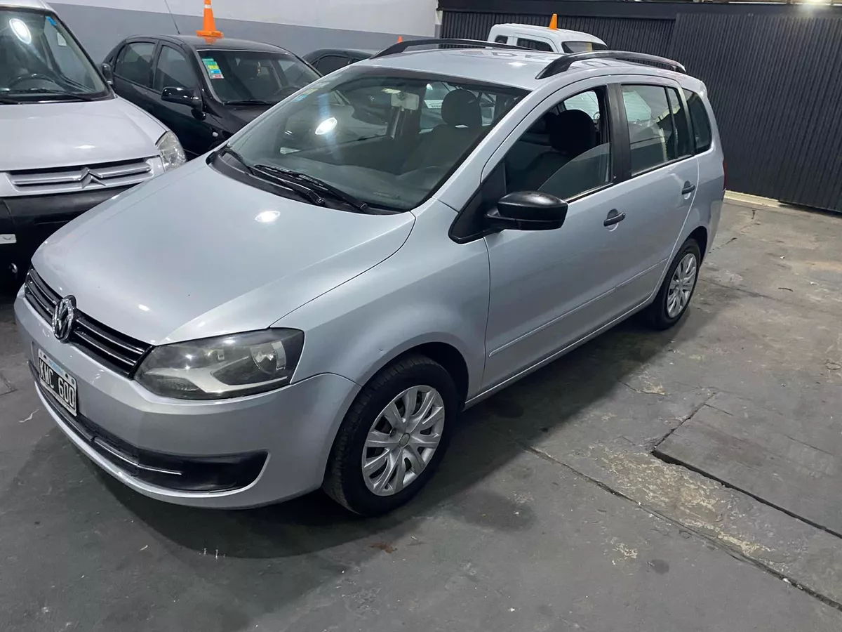 Volkswagen Suran 1.6 Comfortline 101cv 11a