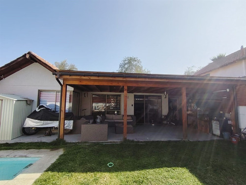 Casa En Venta Con Acceso A Laguna Artificial