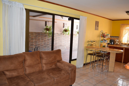 Imagen 4 de 14 de Casa En Fátima Heredia, Zona Tranquila Y Excelente Ubicación