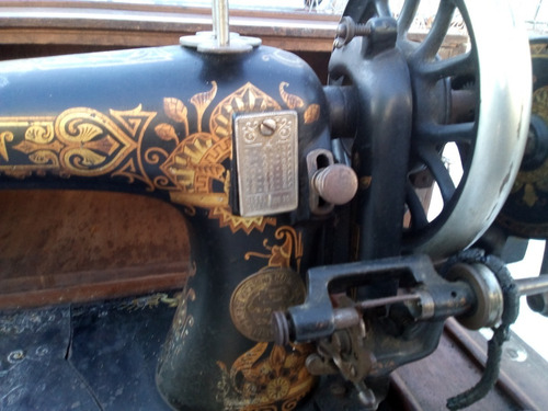 Antigua Maquina Coser Naumann Manual A Manija (Usado)