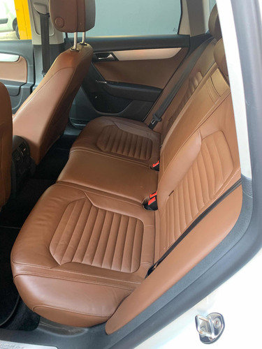 Imagem 5 de 8 de Volkswagen Passat Variant 2012 2.0 Tsi 5p