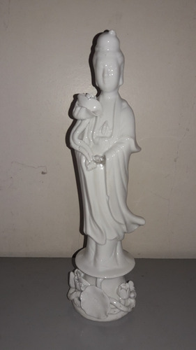 Estatueta Oriental De Kuan Yin Deusa Da Misericórdia