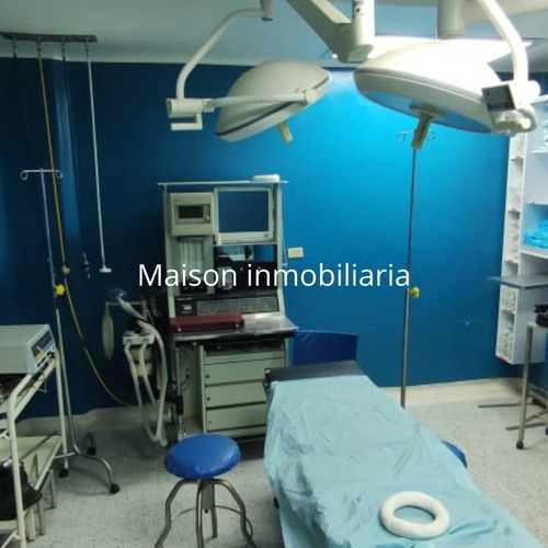 Imagen 6 de 10 de Se Vende Clínica En Maracay Tlf. 04243162405